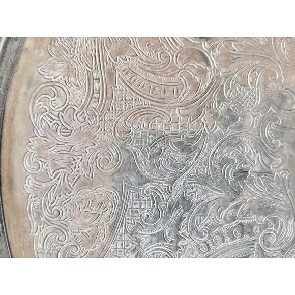 OL Oneida USA w/ 2 Lions Mark Round Vintage Silverplate Tray Floral Etching 15" - Picture 5 of 11